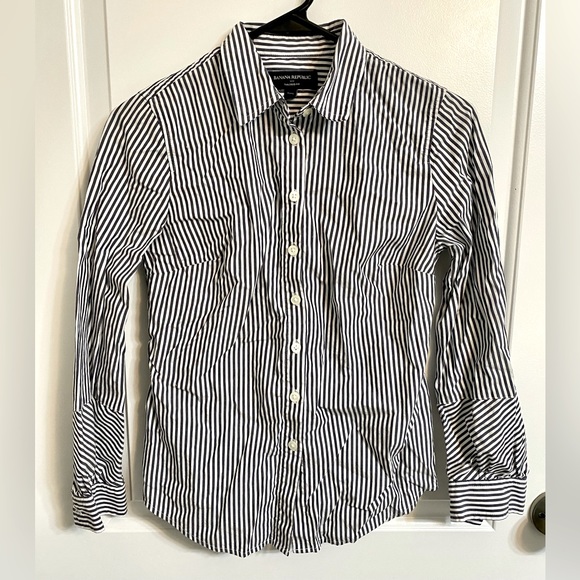 NWOT Banana Republic blue stripe button down 0 petite - Picture 11 of 12